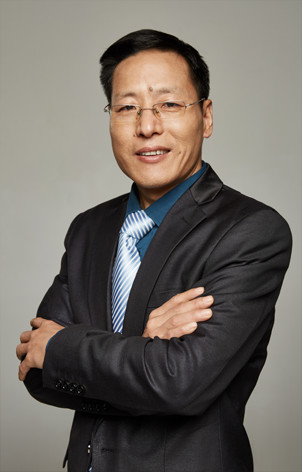 朱久興律師形象照片