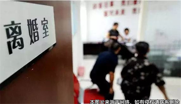 父母離婚，父親私自賣掉贈與兒子的房