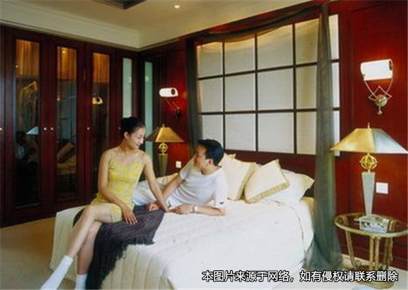 情侶開房后女方發現自己懷孕，向男方索賠卻被男方反訴侵權