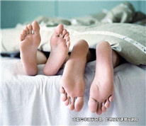 情侶解除同居關(guān)系，子女怎么撫養(yǎng)，財(cái)產(chǎn)怎么分？