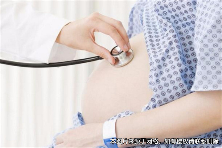 妻子婚內和他人生子，丈夫起訴離婚并索賠償