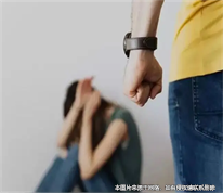 上海離婚律師：妻子被家暴欲離婚，反遭丈夫索要20萬